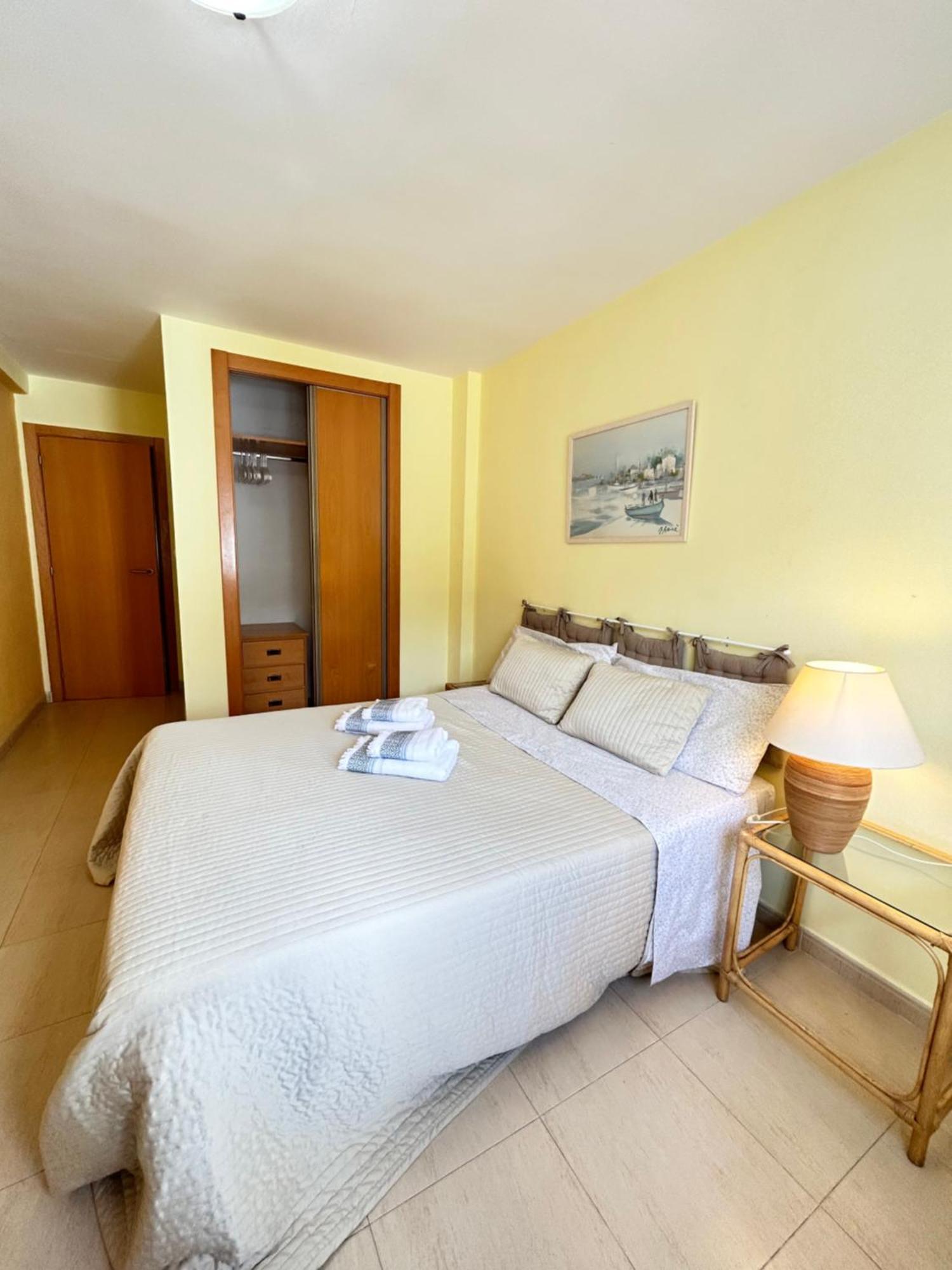 Sea Views Apartments Denia Luaran gambar